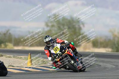 media/Nov-16-2025-Race Pace (Sun) [[8c5fa54630]]/Verified Riders/2-Turn 7 (945am)/